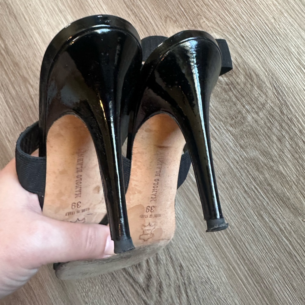 Manolo Blahnik Black Elastic Strappy Snakeskin Open Toe Heel Sandals Size 39 - Picture 5 of 9